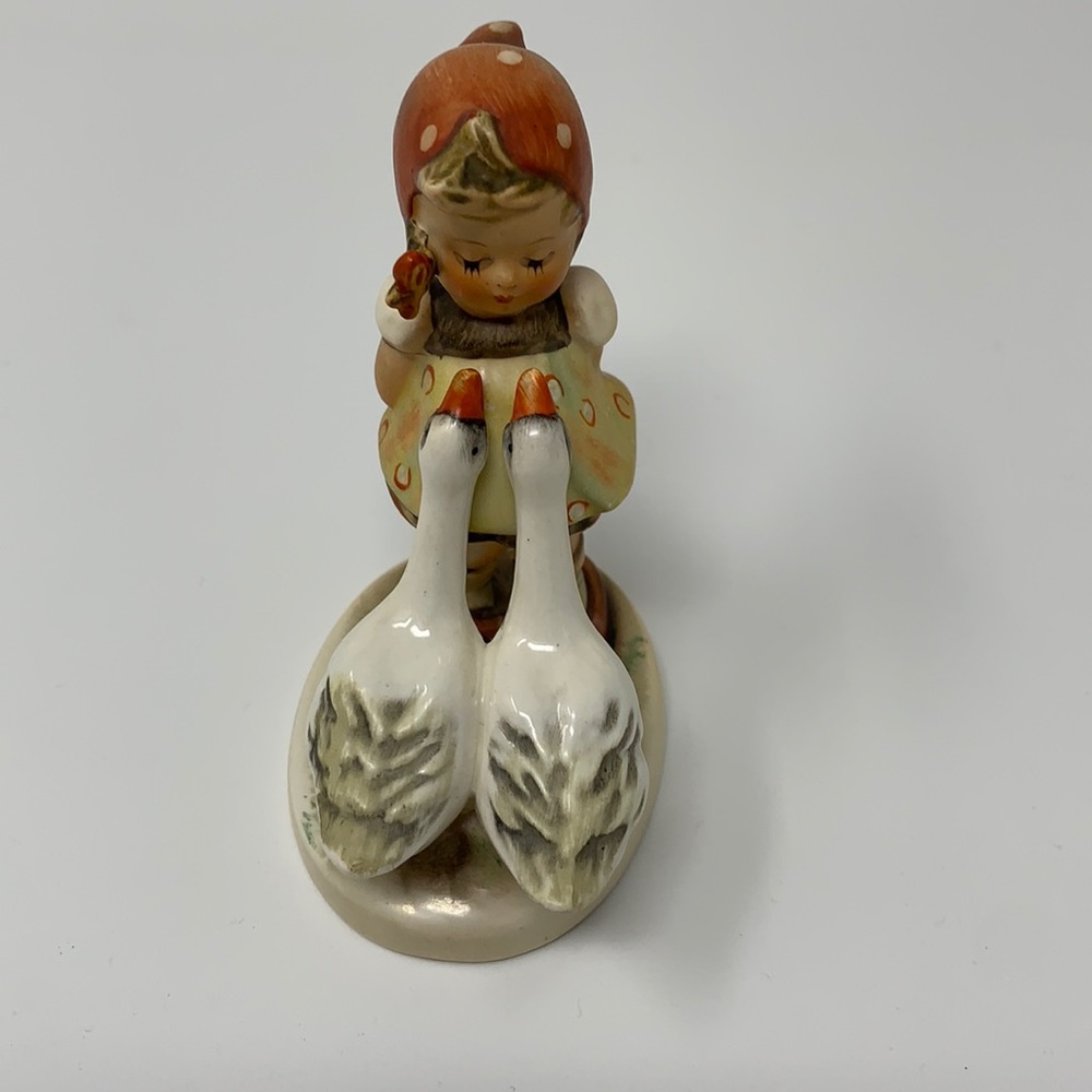 Hummel Goose Girl 473/0 made in West Germany used
